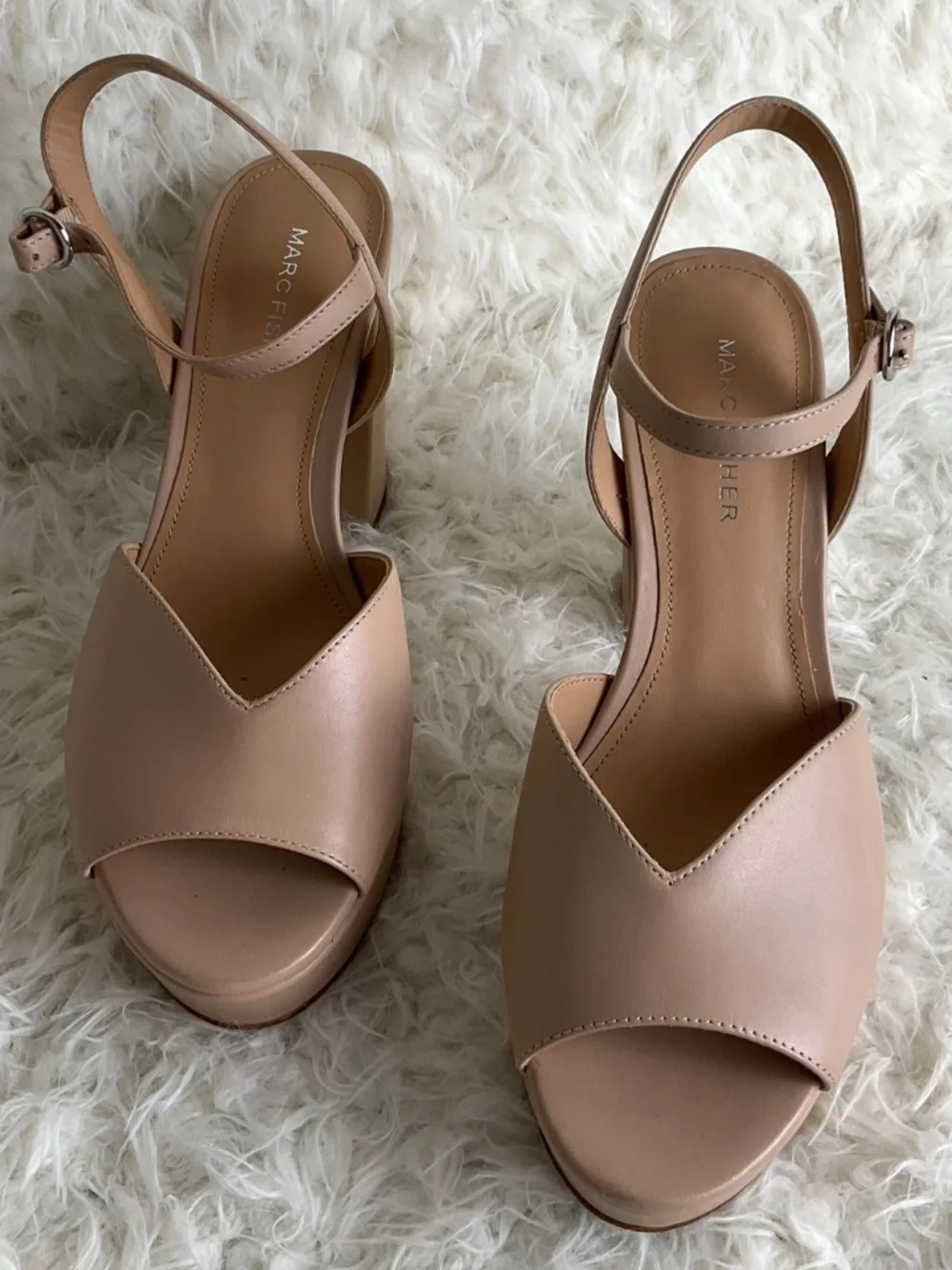 MARC FISHER WOMEN'S BEIGE PLATFORM SHOES~SIZE 7.5!